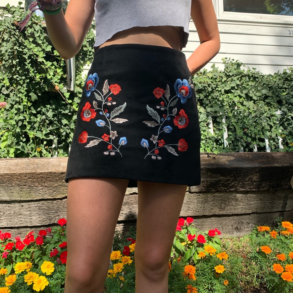 Suede Embroidered Mini Skirt!!